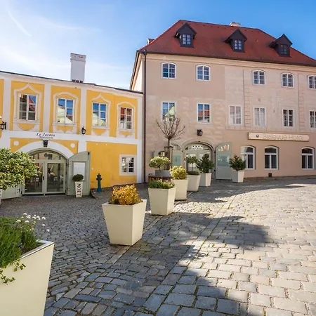 Bellevue 4* Český Krumlov