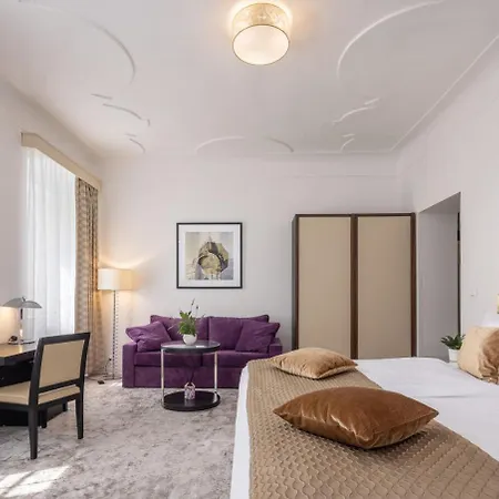 Bellevue Hotel