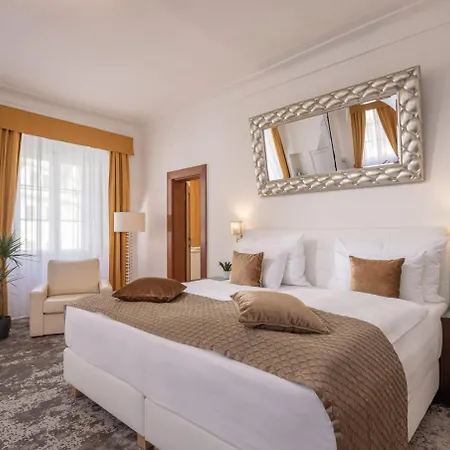 Bellevue Hotel Czeski Krumlow