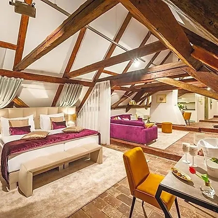 Bellevue 4* Český Krumlov