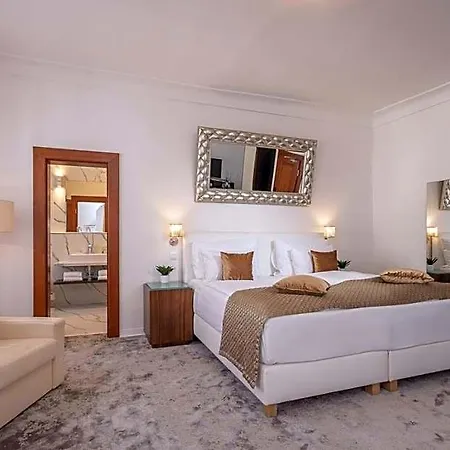 Bellevue 4* Český Krumlov
