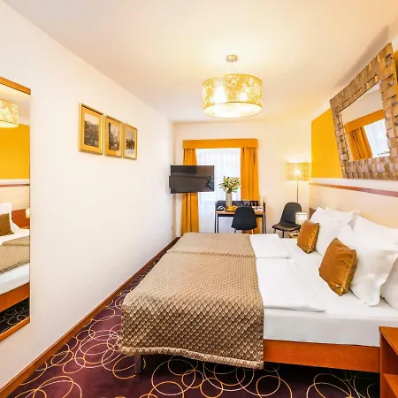 Bellevue מלון 4*