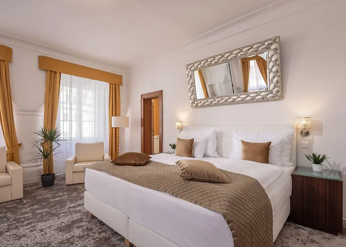 Bellevue Ξενοδοχείο 4*